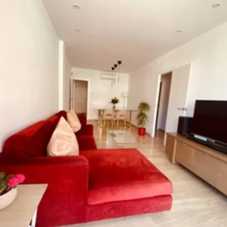 Fantastic 3 Bedrooms Apartman Barcelona